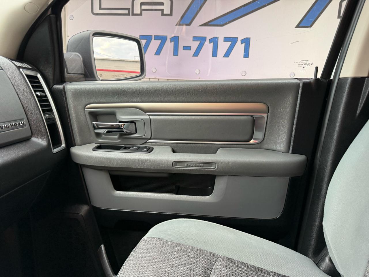 RAM 1500 SLT Crew Cab SWB 4WD 2018