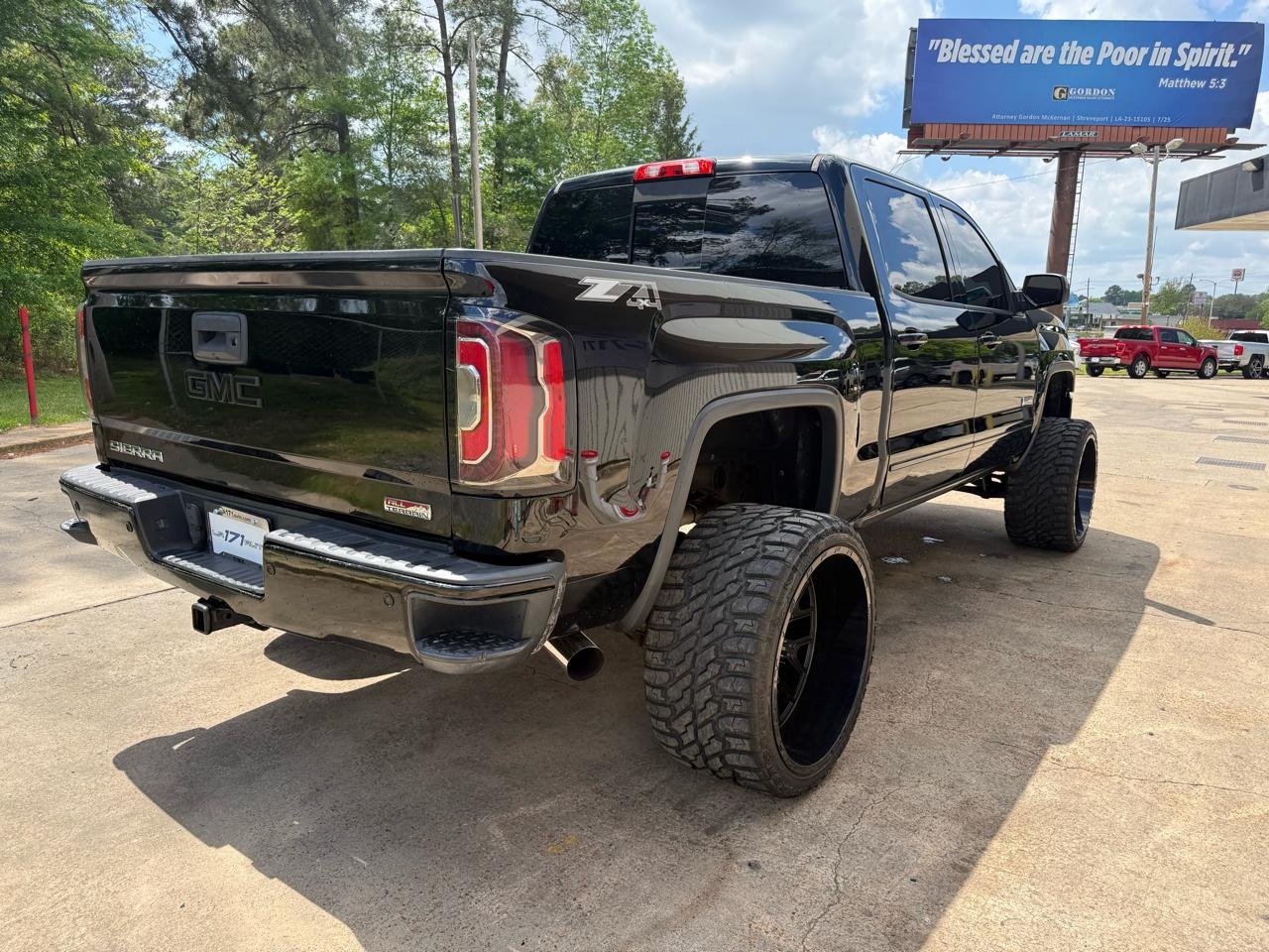 GMC Sierra 1500 SLT Crew Cab Long Box 4WD 2017