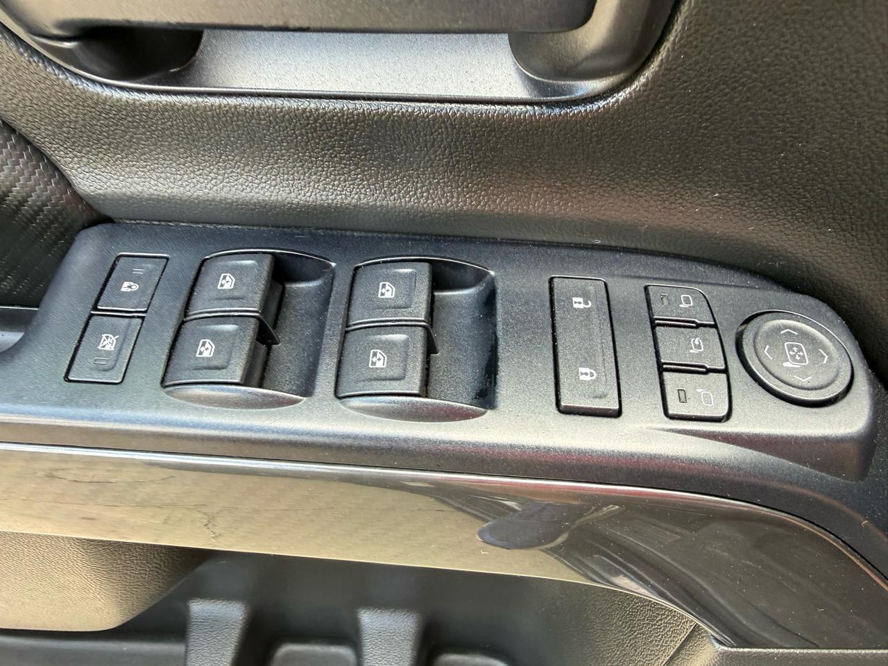 GMC Sierra 1500 SLT Crew Cab Long Box 4WD 2017