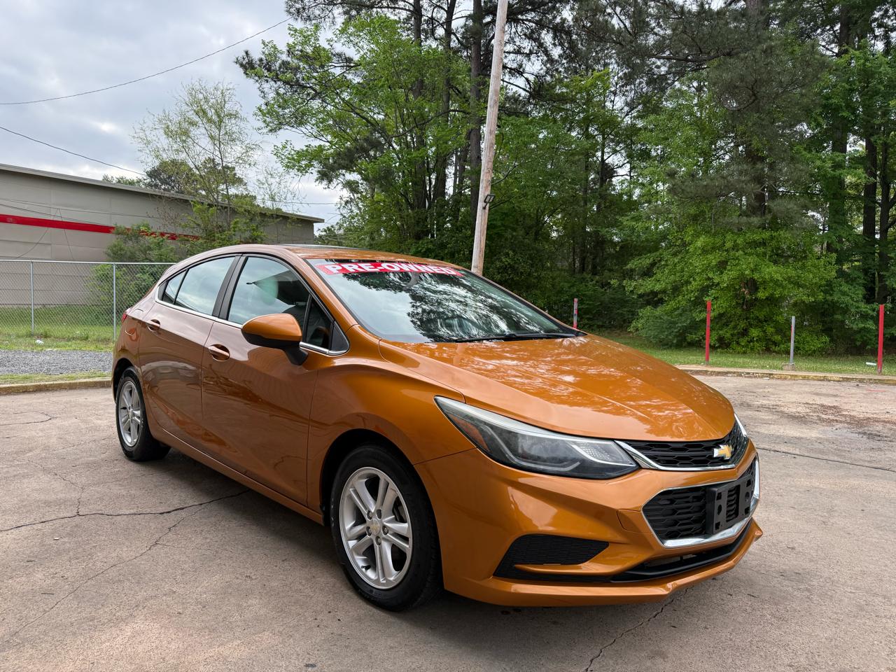 Chevrolet Cruze LT Auto Hatchback 2017