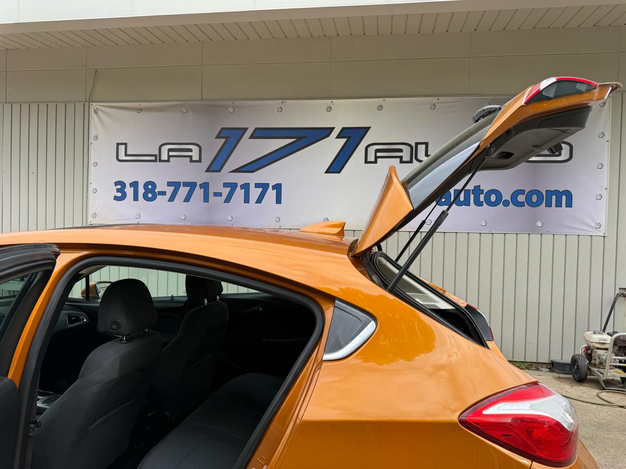 Chevrolet Cruze LT Auto Hatchback 2017