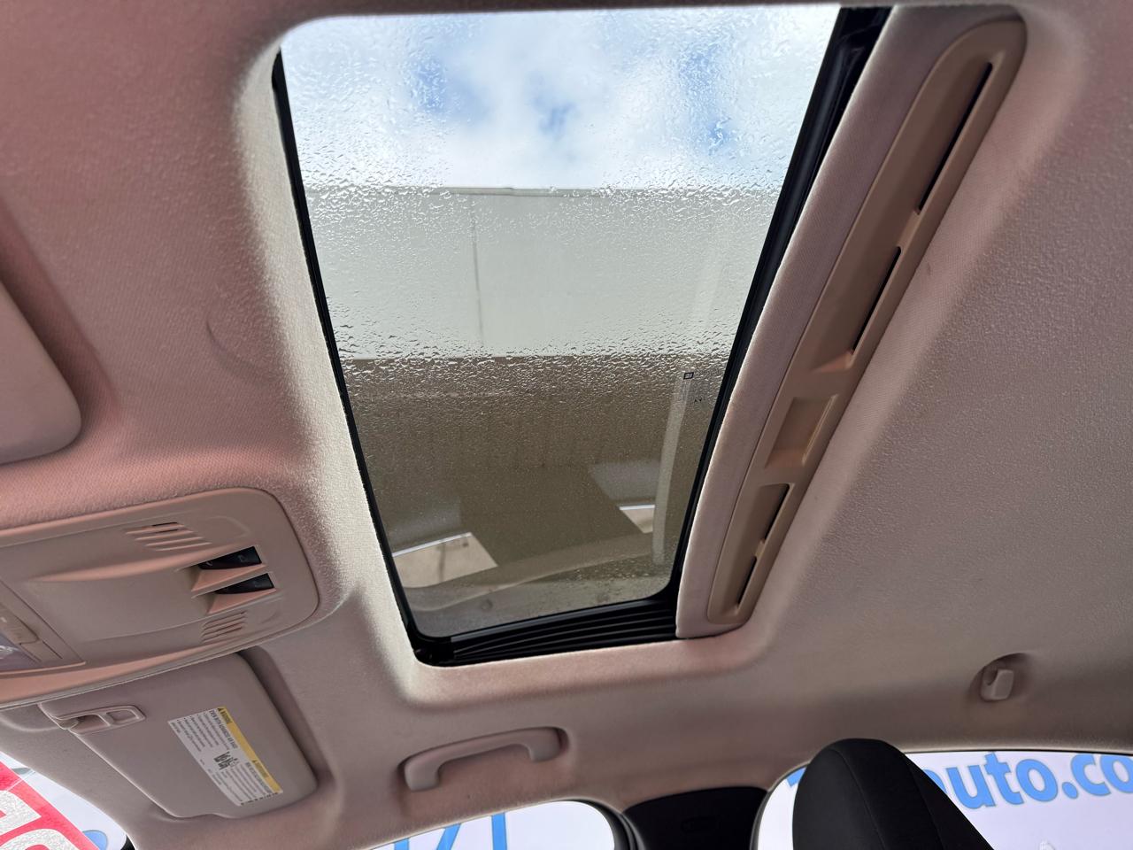 Chevrolet Cruze LT Auto Hatchback 2017