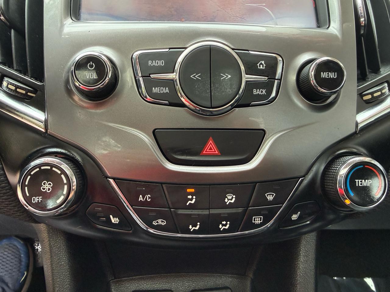 Chevrolet Cruze LT Auto Hatchback 2017