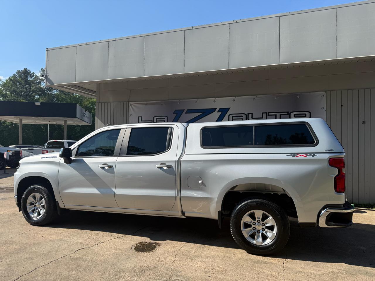 Chevrolet Silverado 1500 LT Crew Cab 4WD 2021