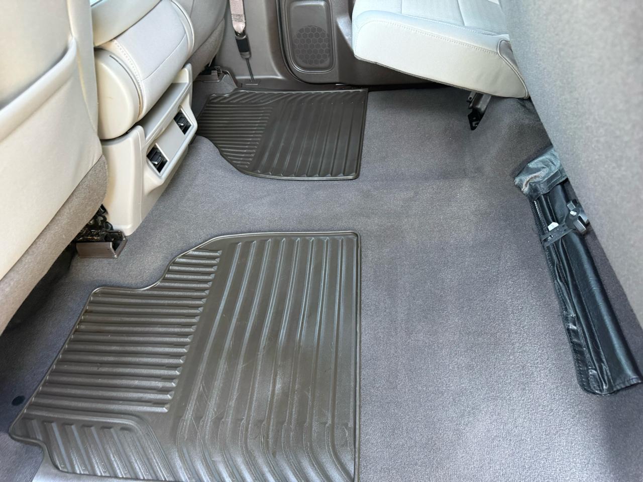 Chevrolet Silverado 1500 LT Crew Cab 4WD 2021