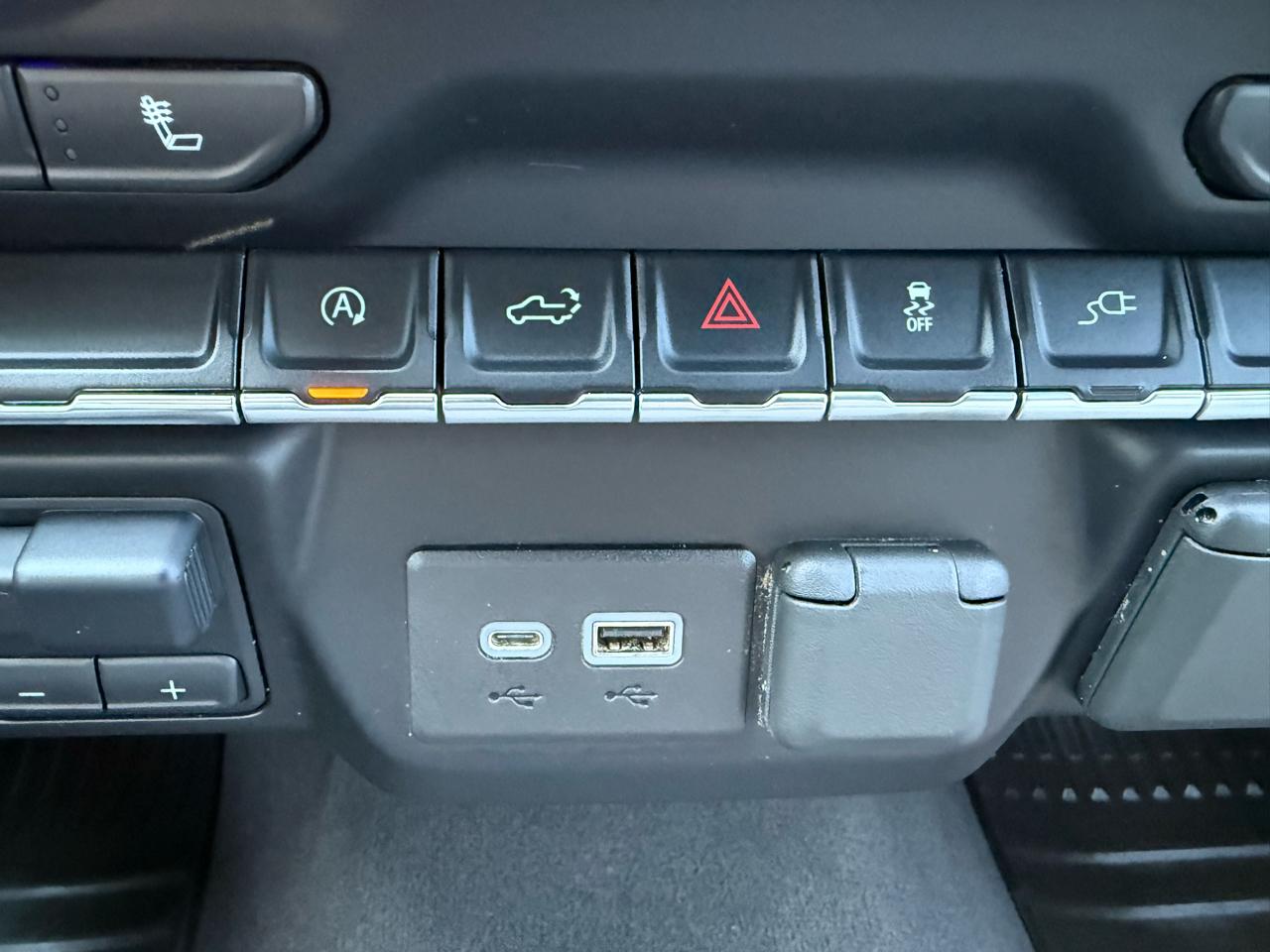 Chevrolet Silverado 1500 LT Crew Cab 4WD 2021