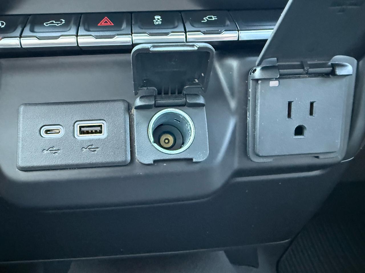 Chevrolet Silverado 1500 LT Crew Cab 4WD 2021