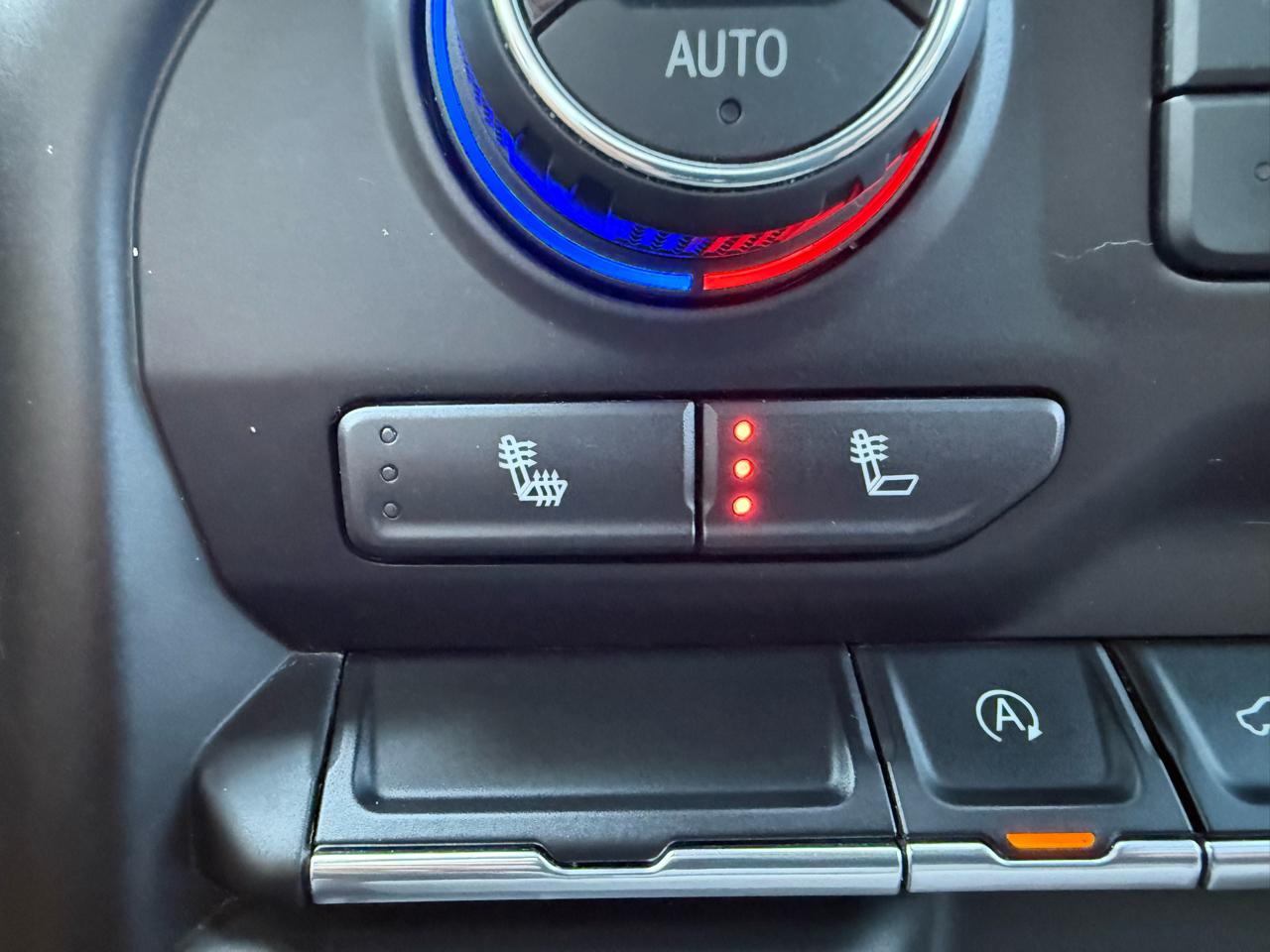 Chevrolet Silverado 1500 LT Crew Cab 4WD 2021