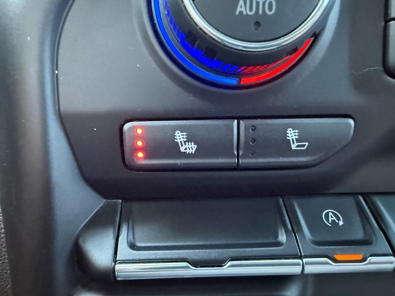 Chevrolet Silverado 1500 LT Crew Cab 4WD 2021