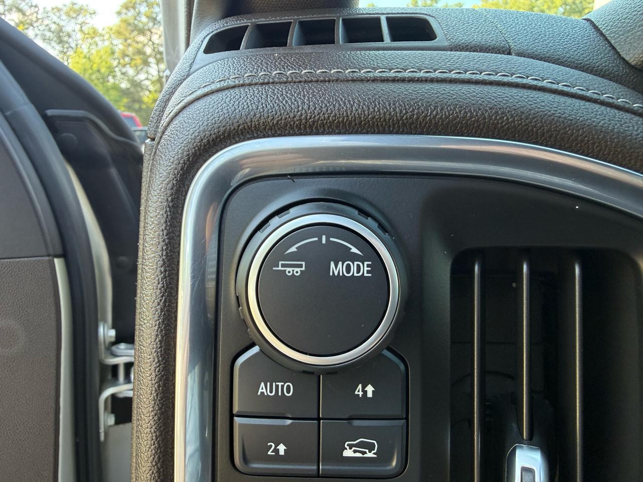 Chevrolet Silverado 1500 LT Crew Cab 4WD 2021