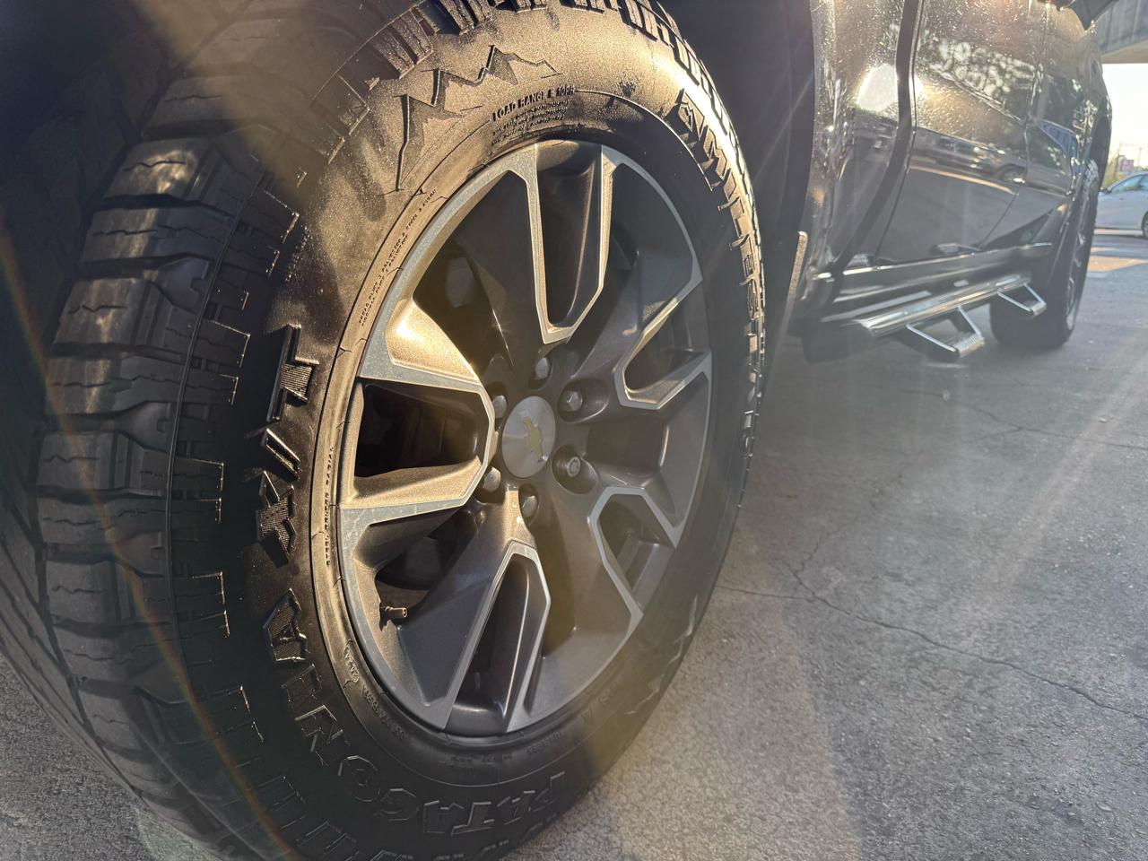 Chevrolet Silverado 1500 LT Crew Cab 2WD 2020