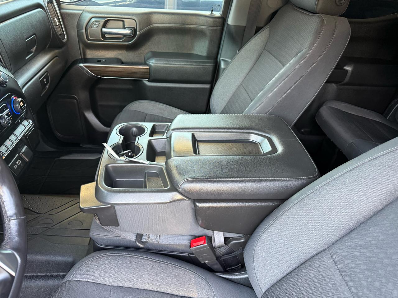 Chevrolet Silverado 1500 LT Crew Cab 2WD 2020