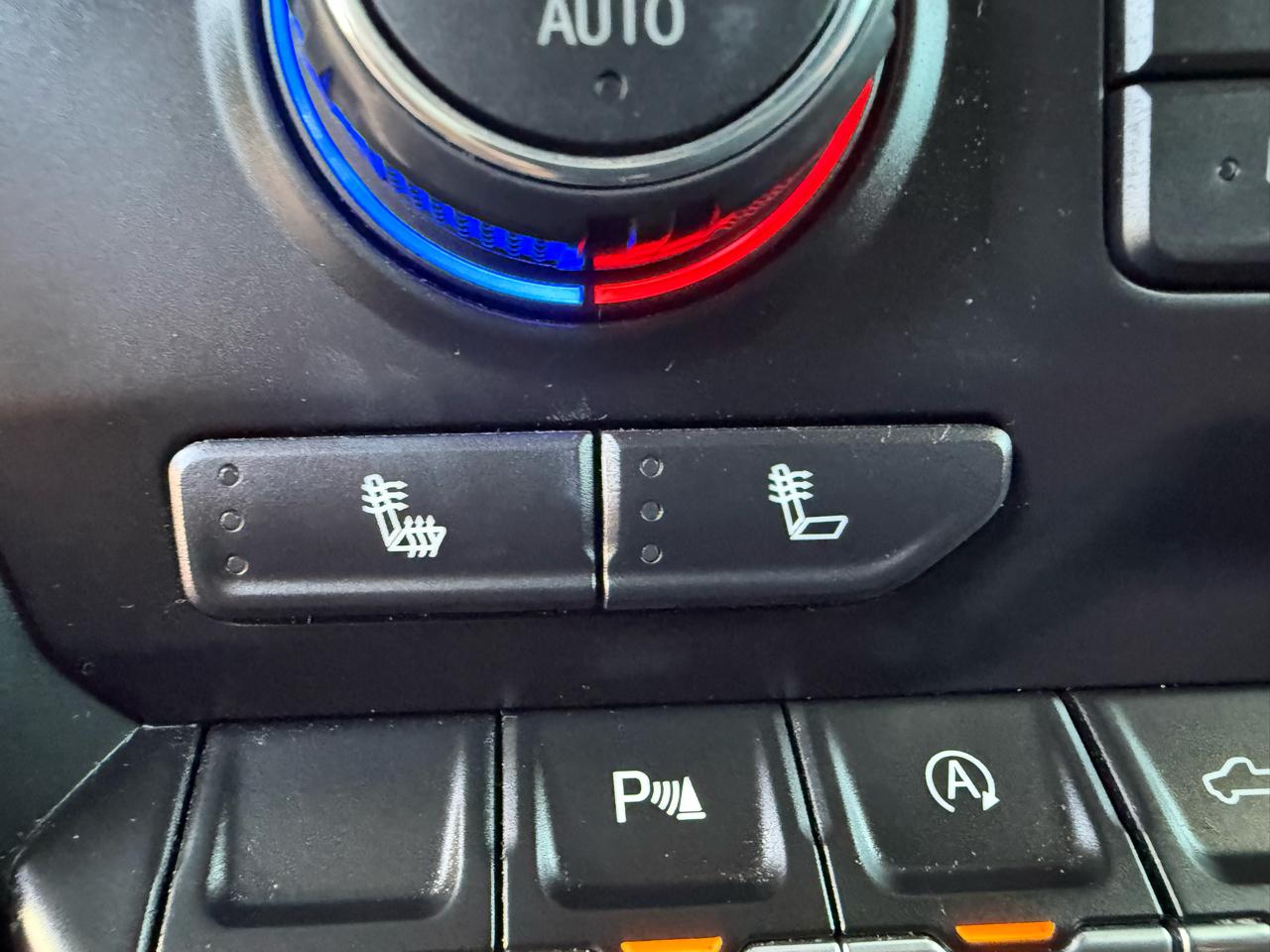 Chevrolet Silverado 1500 LT Crew Cab 2WD 2020