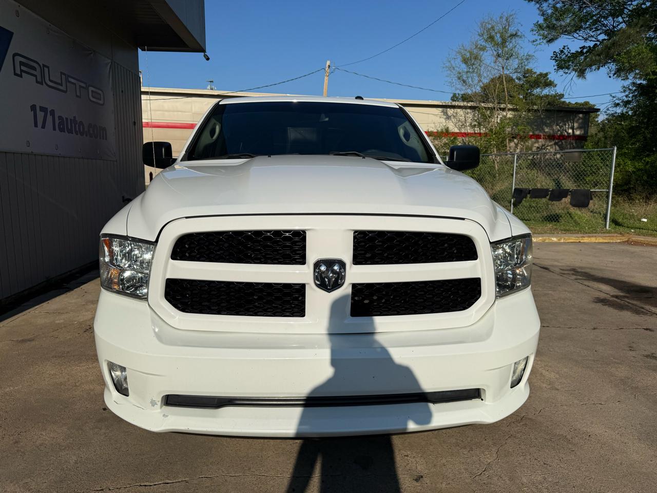 RAM 1500 Tradesman Crew Cab SWB 4WD 2018