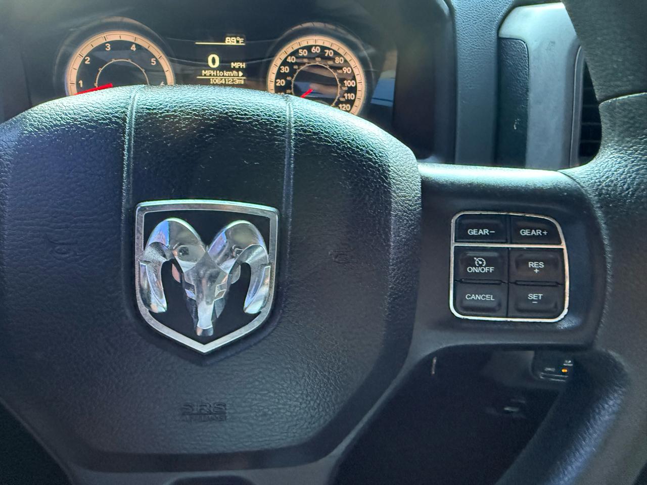 RAM 1500 Tradesman Crew Cab SWB 4WD 2018