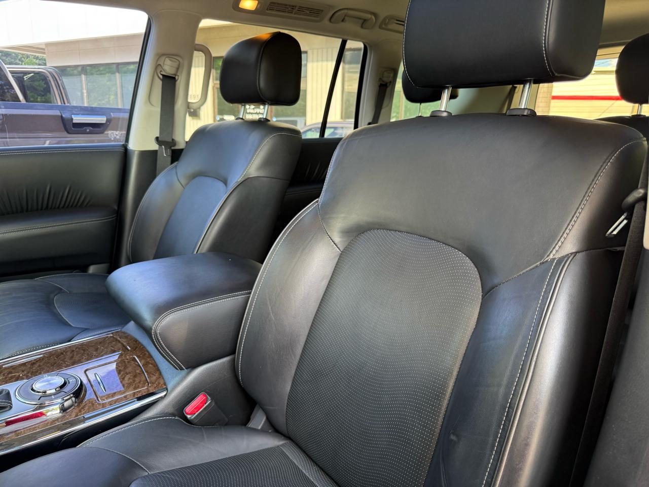 Infiniti QX80 2WD 2017