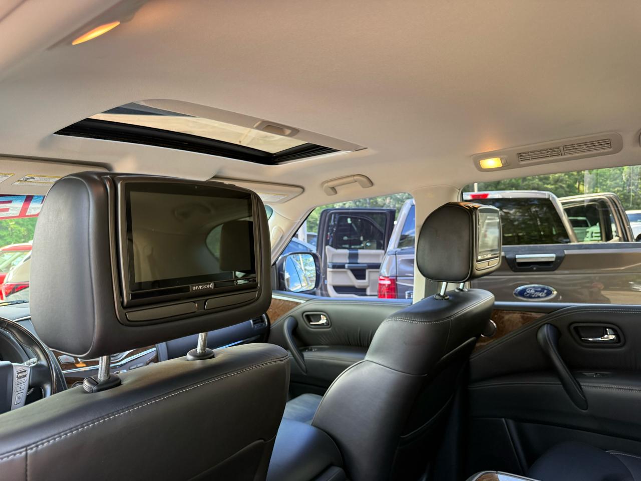 Infiniti QX80 2WD 2017