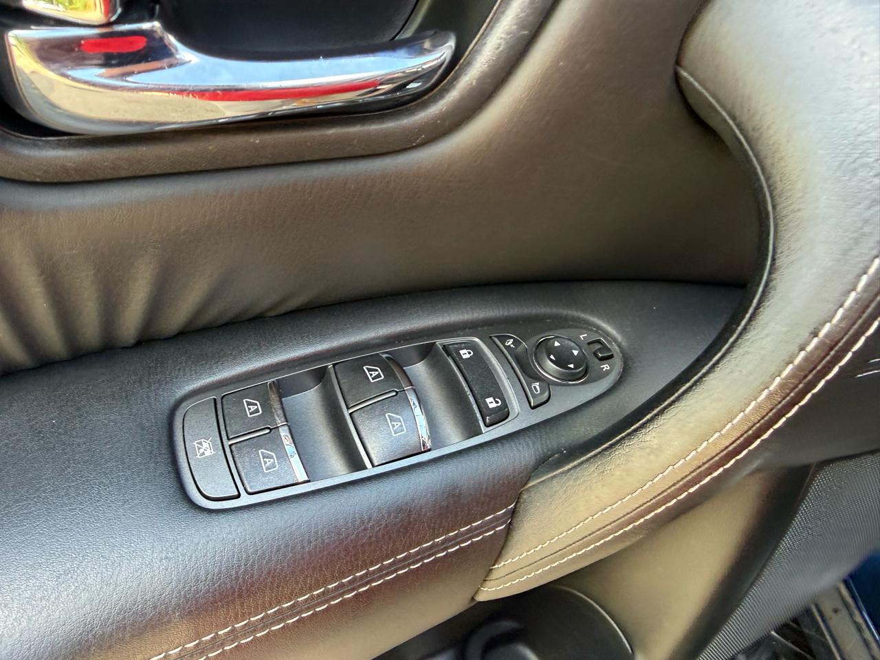 Infiniti QX80 2WD 2017