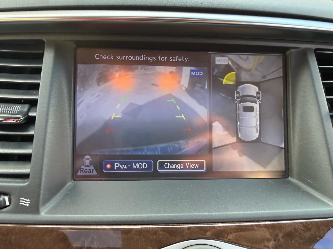 Infiniti QX80 2WD 2017