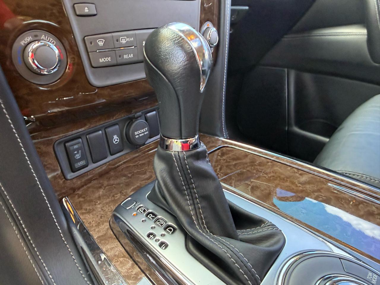 Infiniti QX80 2WD 2017