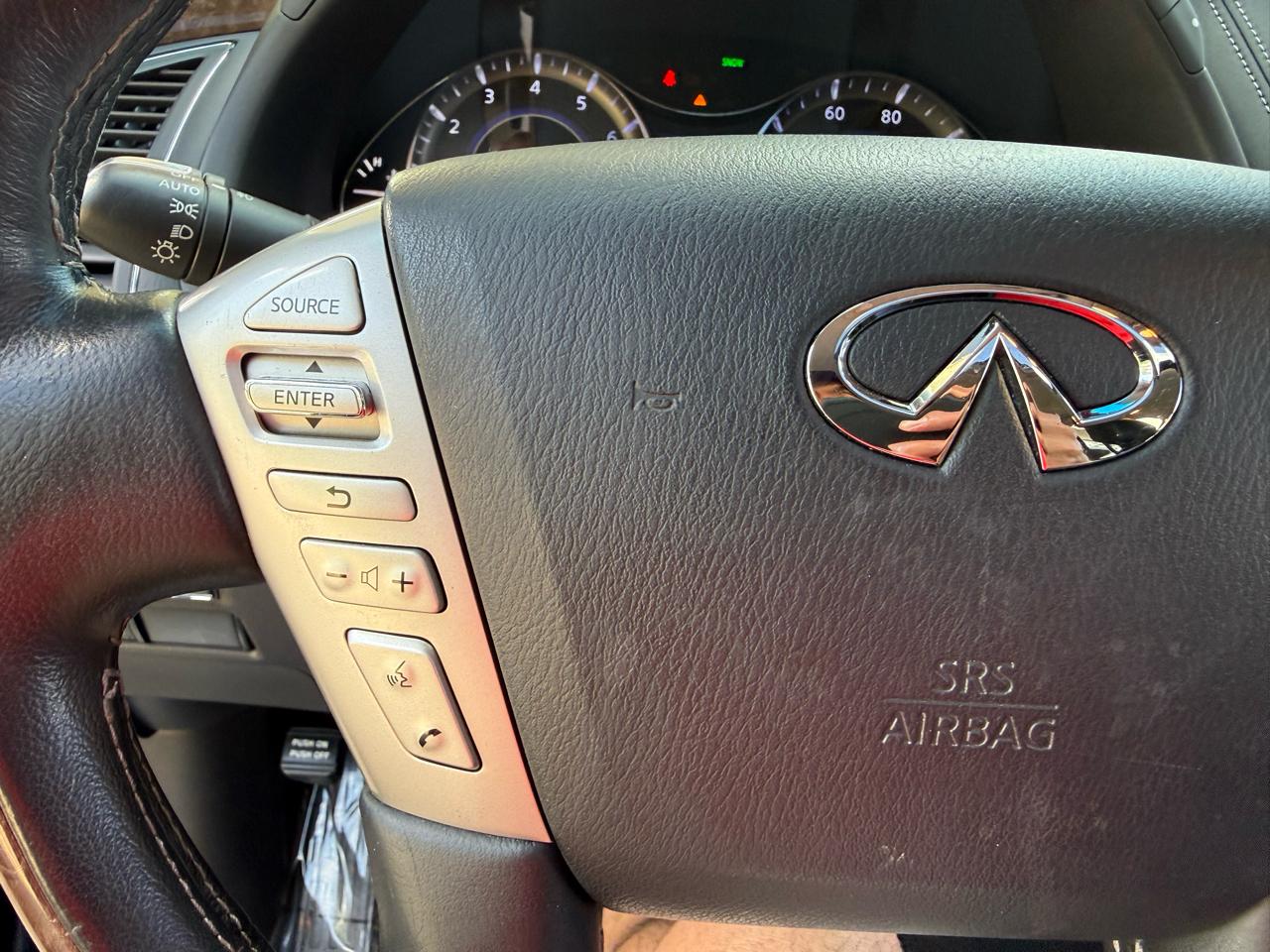 Infiniti QX80 2WD 2017