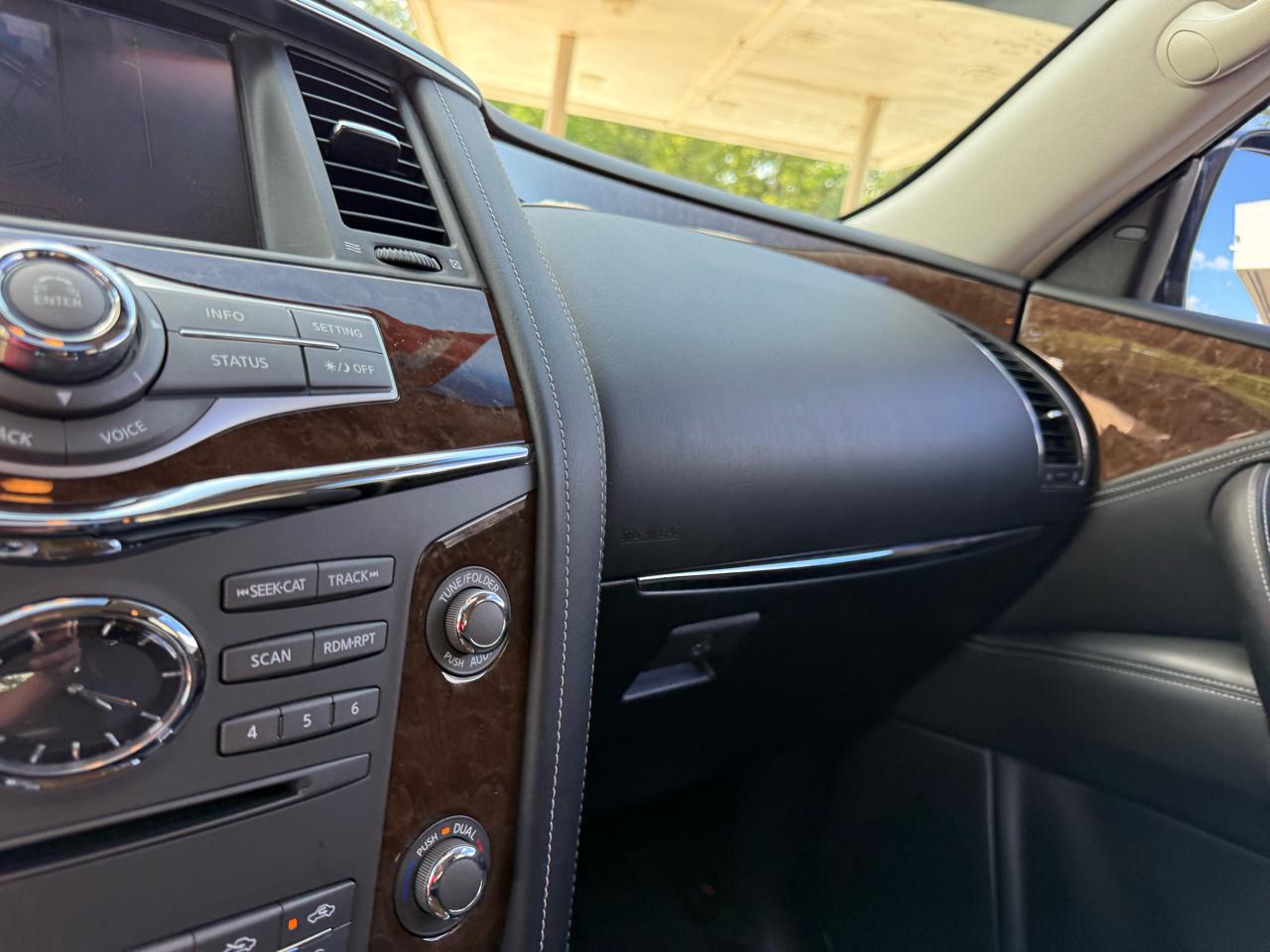 Infiniti QX80 2WD 2017