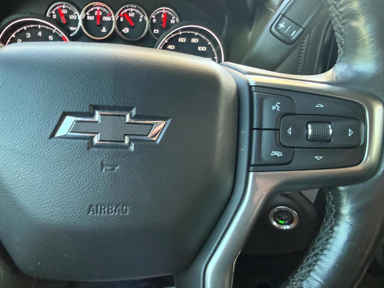 Chevrolet Silverado 1500 RST Crew Cab 4WD 2019