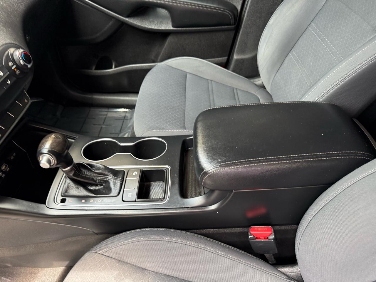 Kia Sorento LX 2WD 2016
