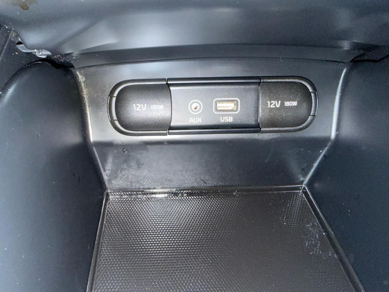 Kia Sorento LX 2WD 2016