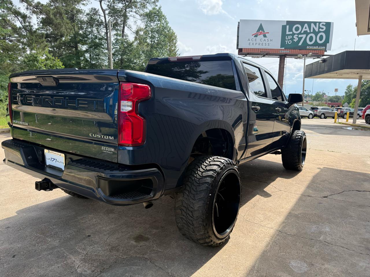 Chevrolet Silverado 1500 Custom Crew Cab Long Box 2WD 2020