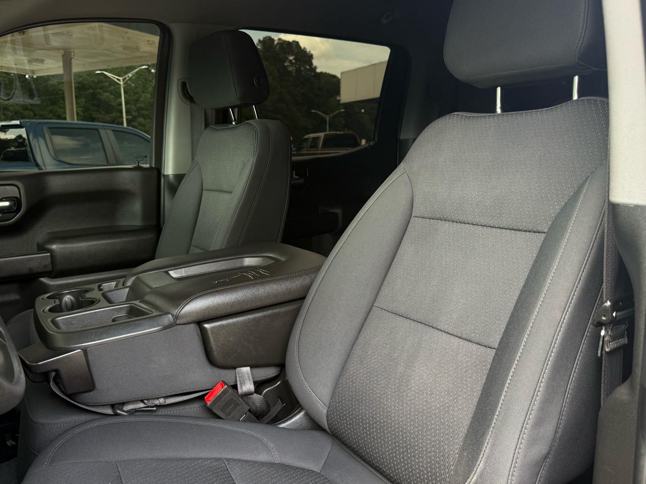 Chevrolet Silverado 1500 Custom Crew Cab Long Box 2WD 2020
