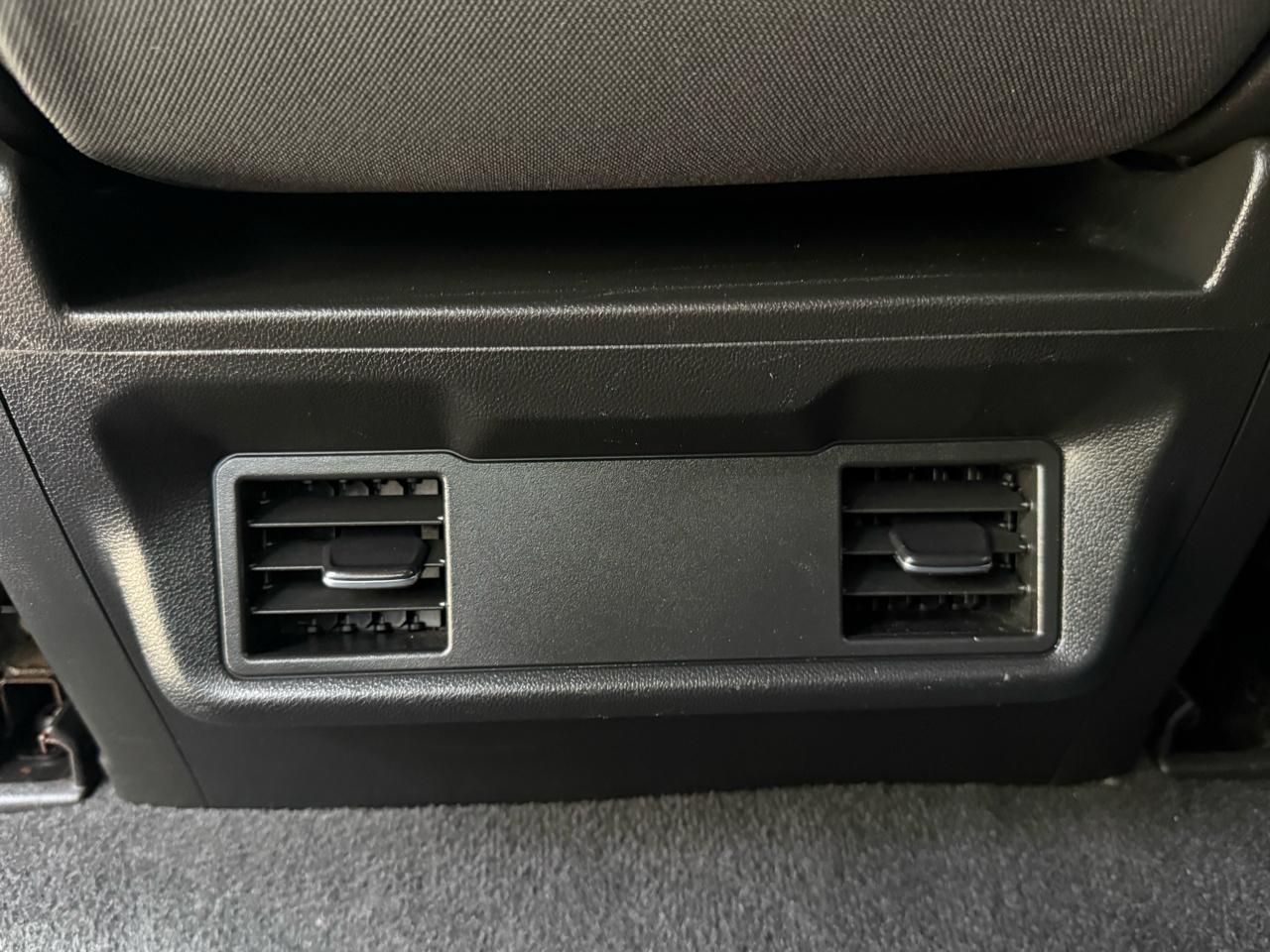 Chevrolet Silverado 1500 Custom Crew Cab Long Box 2WD 2020