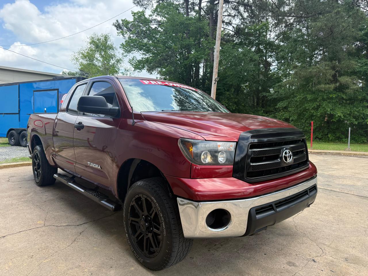 Toyota Tundra Tundra-Grade Double Cab 4.0L 2WD 2010