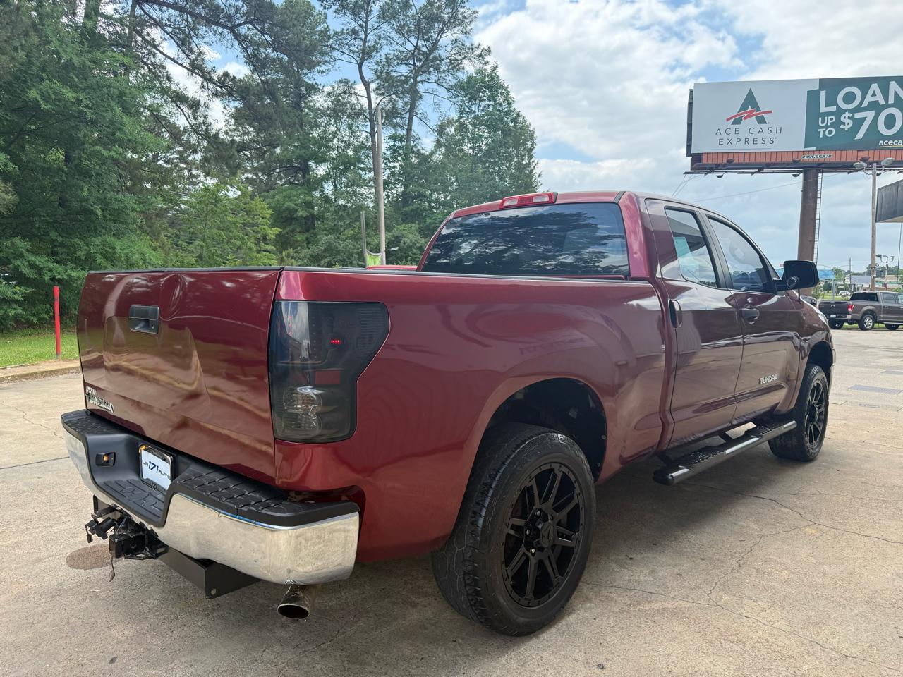 Toyota Tundra Tundra-Grade Double Cab 4.0L 2WD 2010