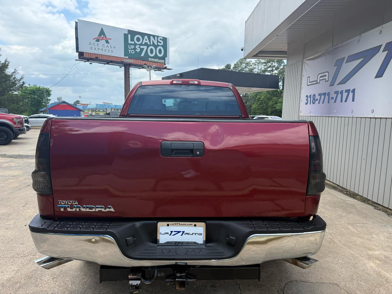 Toyota Tundra Tundra-Grade Double Cab 4.0L 2WD 2010