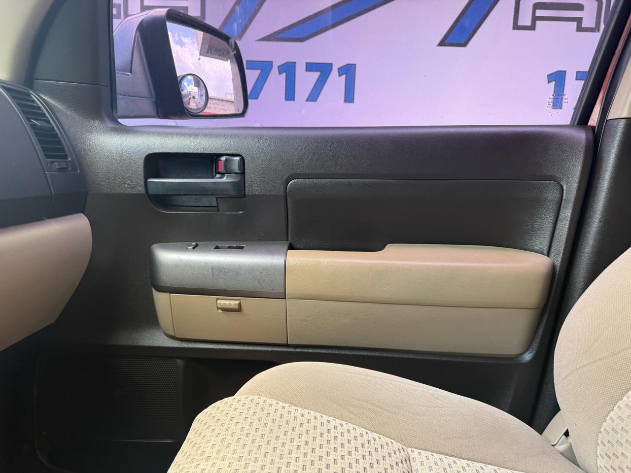 Toyota Tundra Tundra-Grade Double Cab 4.0L 2WD 2010