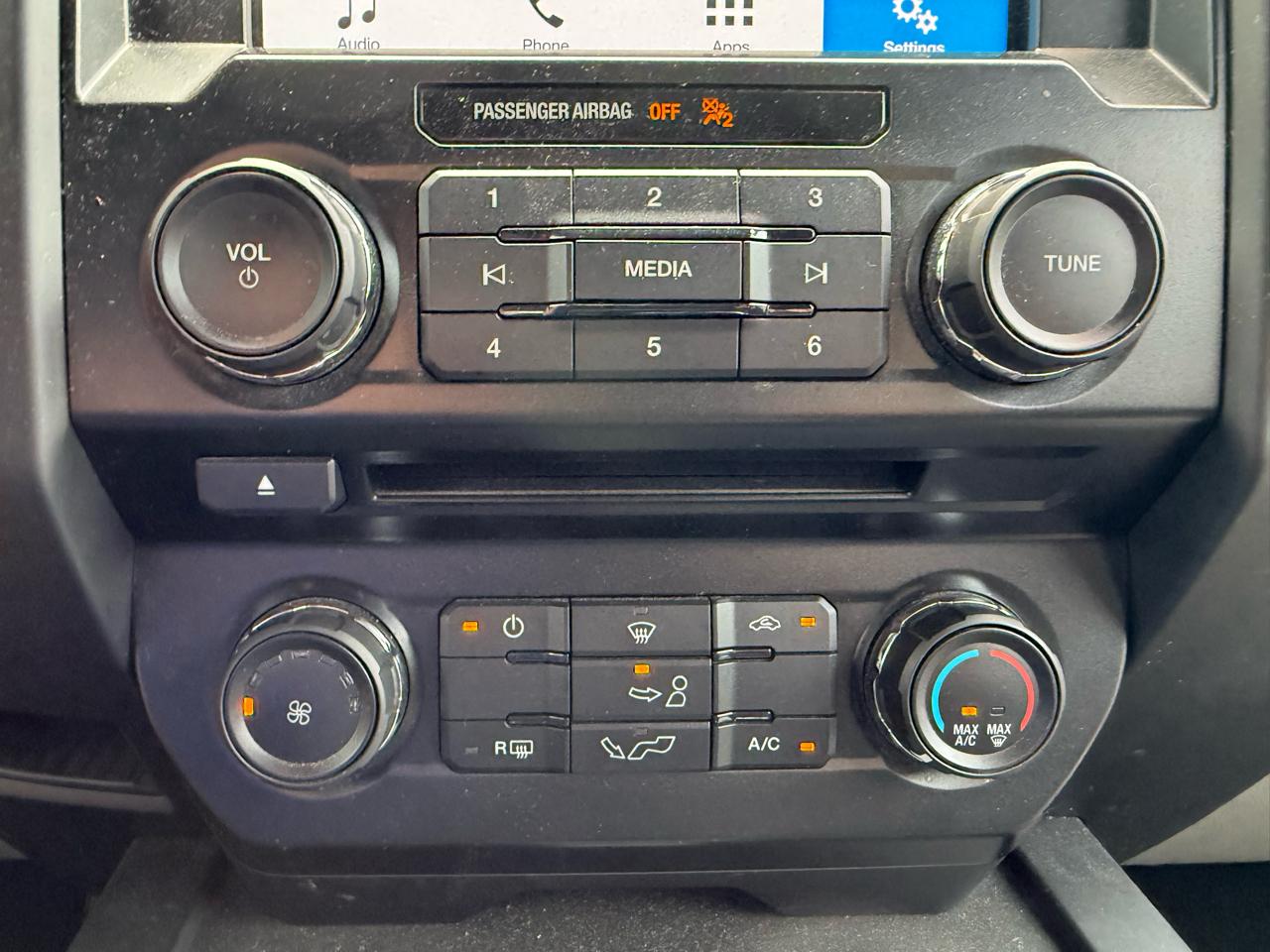 Ford F-150 XL SuperCrew 5.5-ft. Bed 2WD 2018