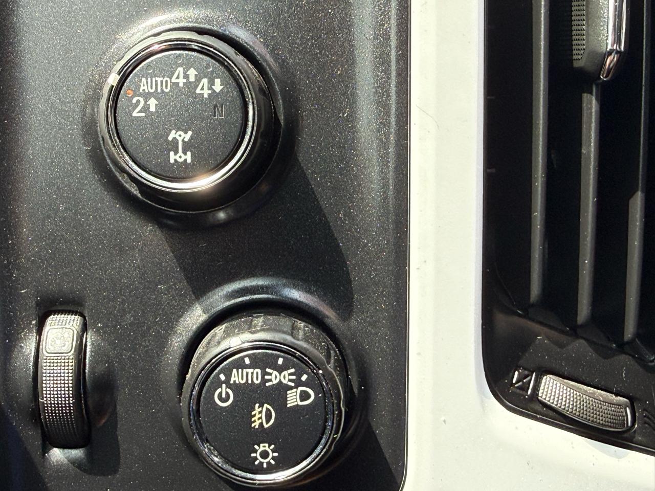 Chevrolet Silverado 1500 LT Crew Cab 4WD 2017