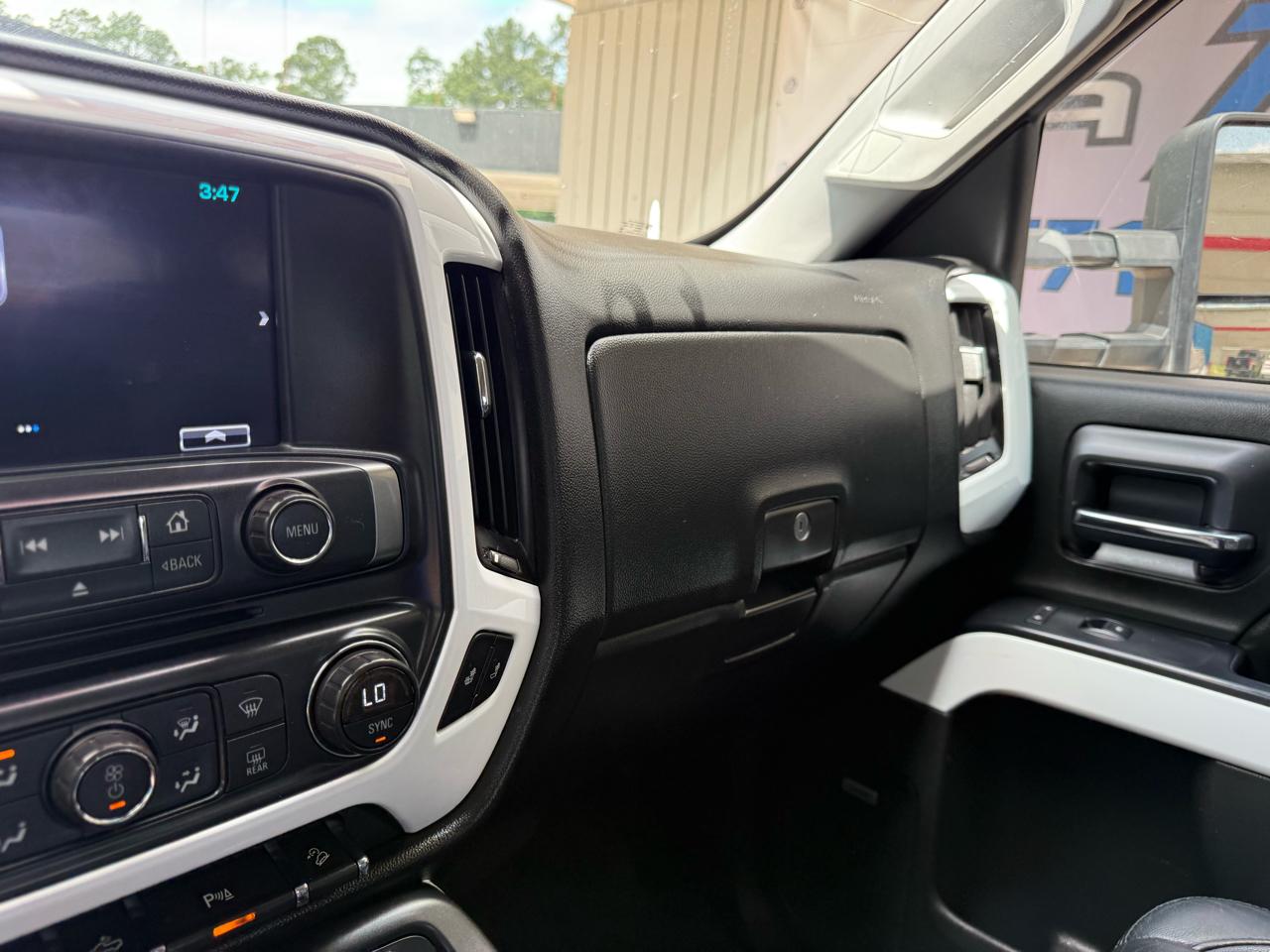 Chevrolet Silverado 1500 LT Crew Cab 4WD 2017