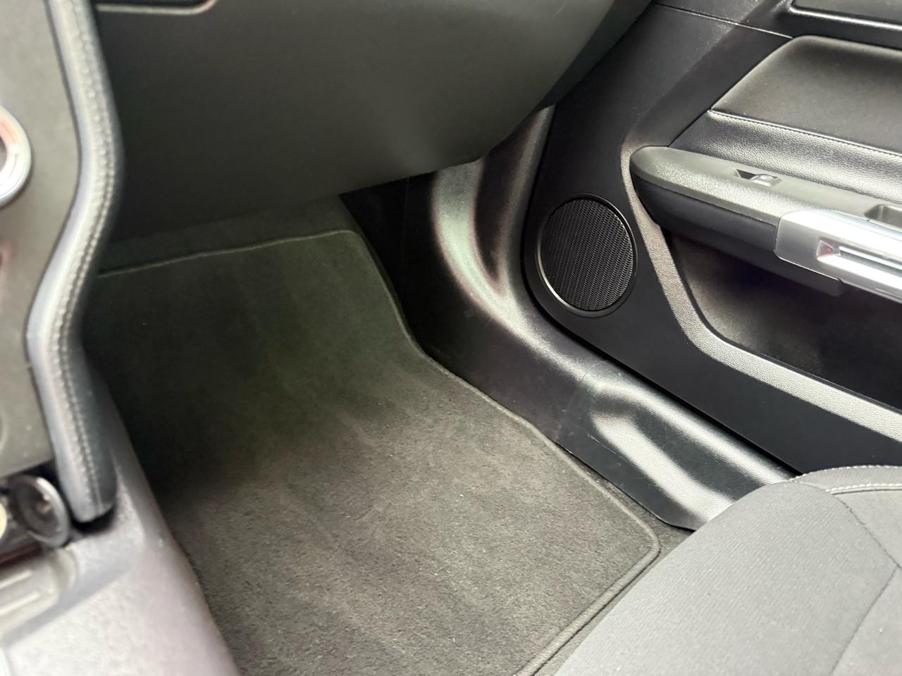 Ford Mustang EcoBoost Coupe 2019