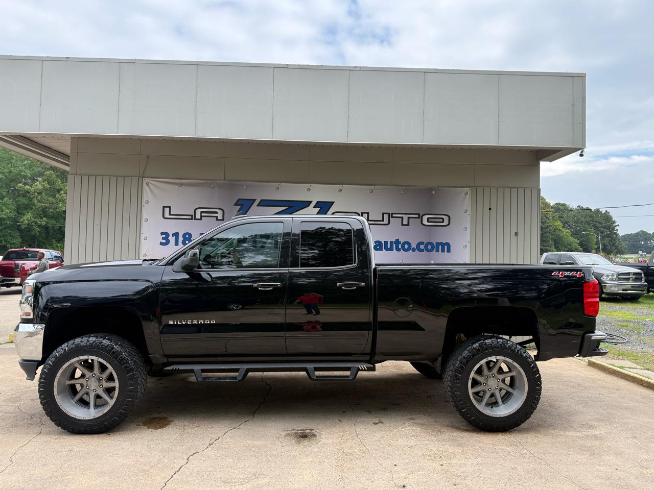 Chevrolet Silverado 1500 LT Double Cab 4WD 2017