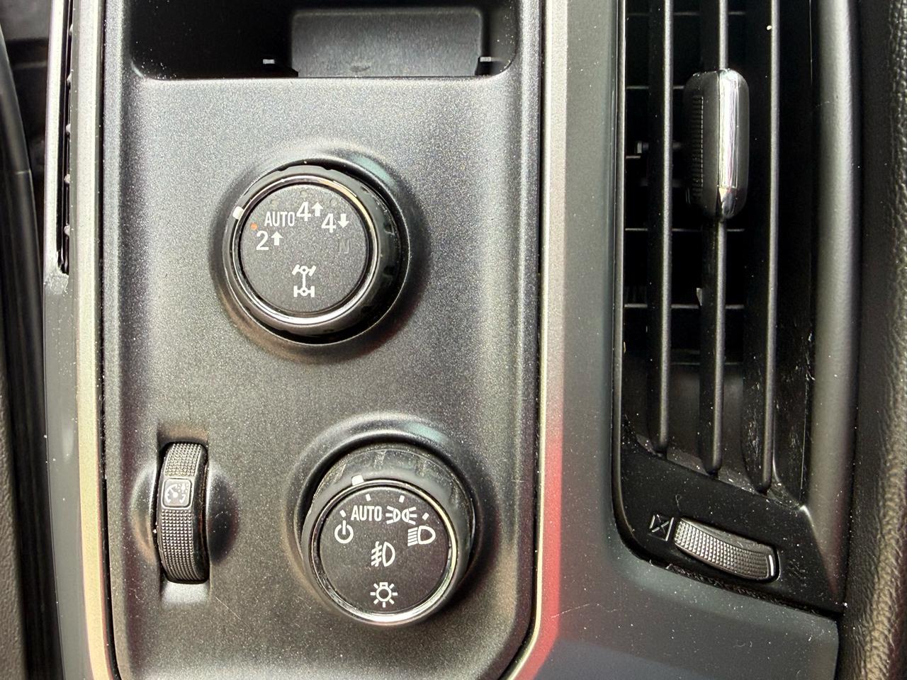 Chevrolet Silverado 1500 LT Double Cab 4WD 2017