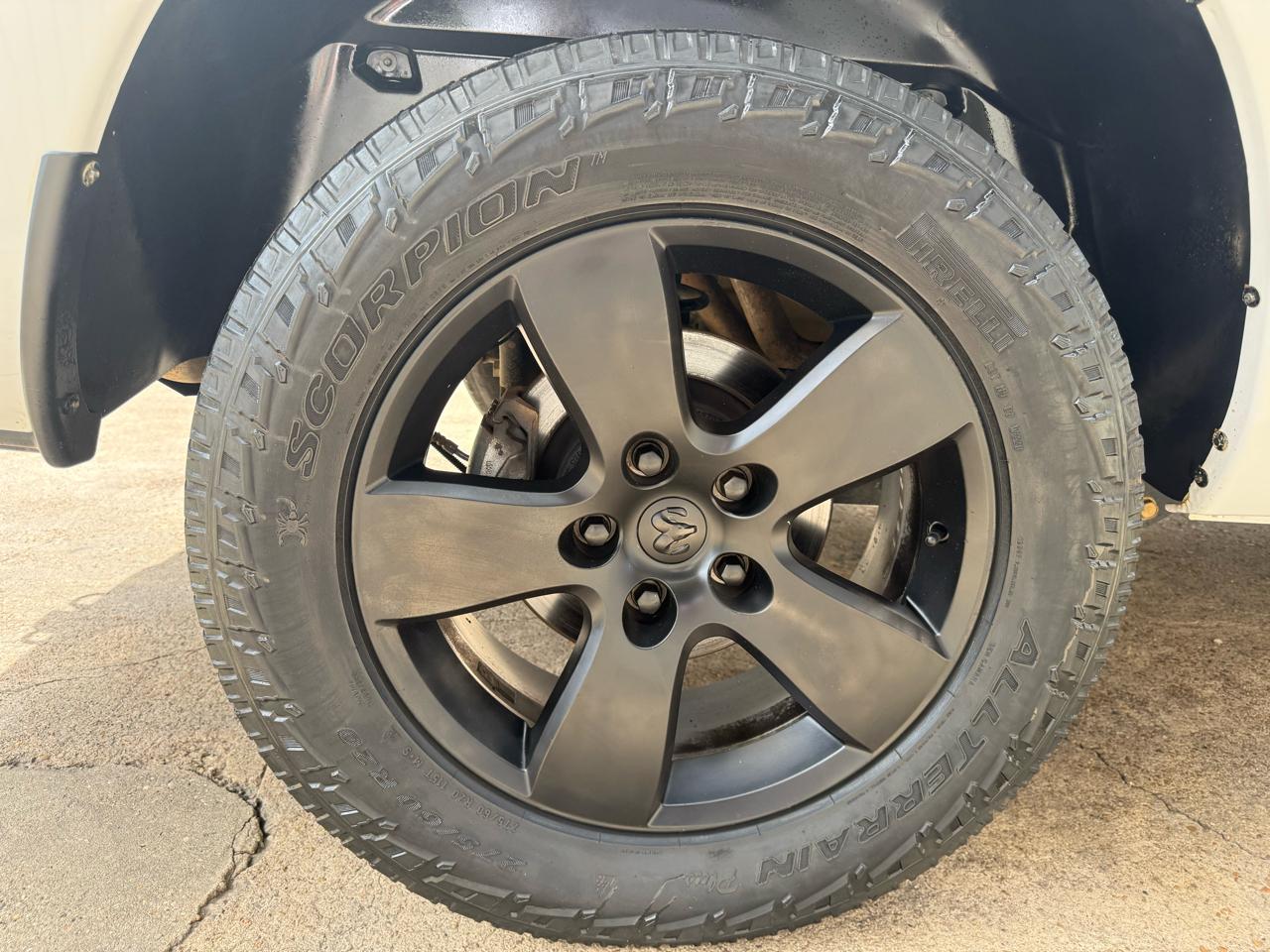 RAM 1500 Tradesman Quad Cab 2WD 2018