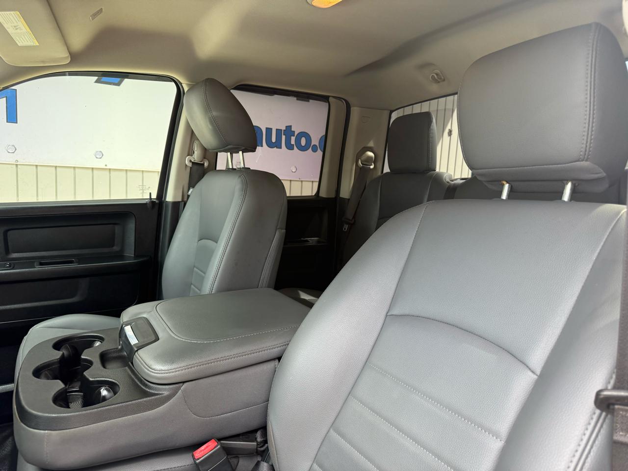 RAM 1500 Tradesman Quad Cab 2WD 2018