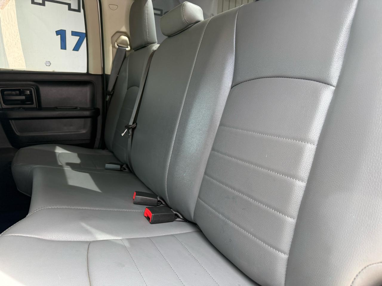 RAM 1500 Tradesman Quad Cab 2WD 2018