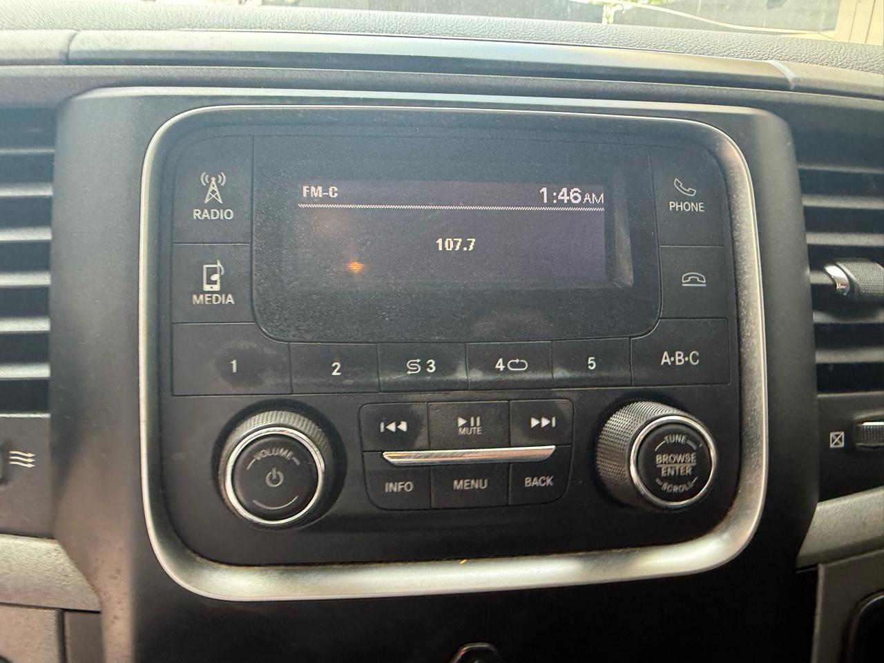 RAM 1500 Tradesman Quad Cab 2WD 2018