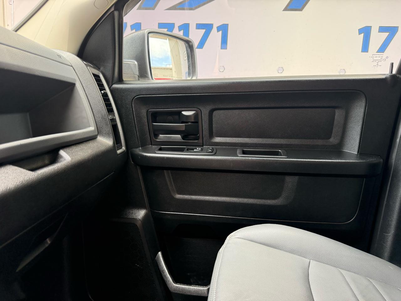 RAM 1500 Tradesman Quad Cab 2WD 2018