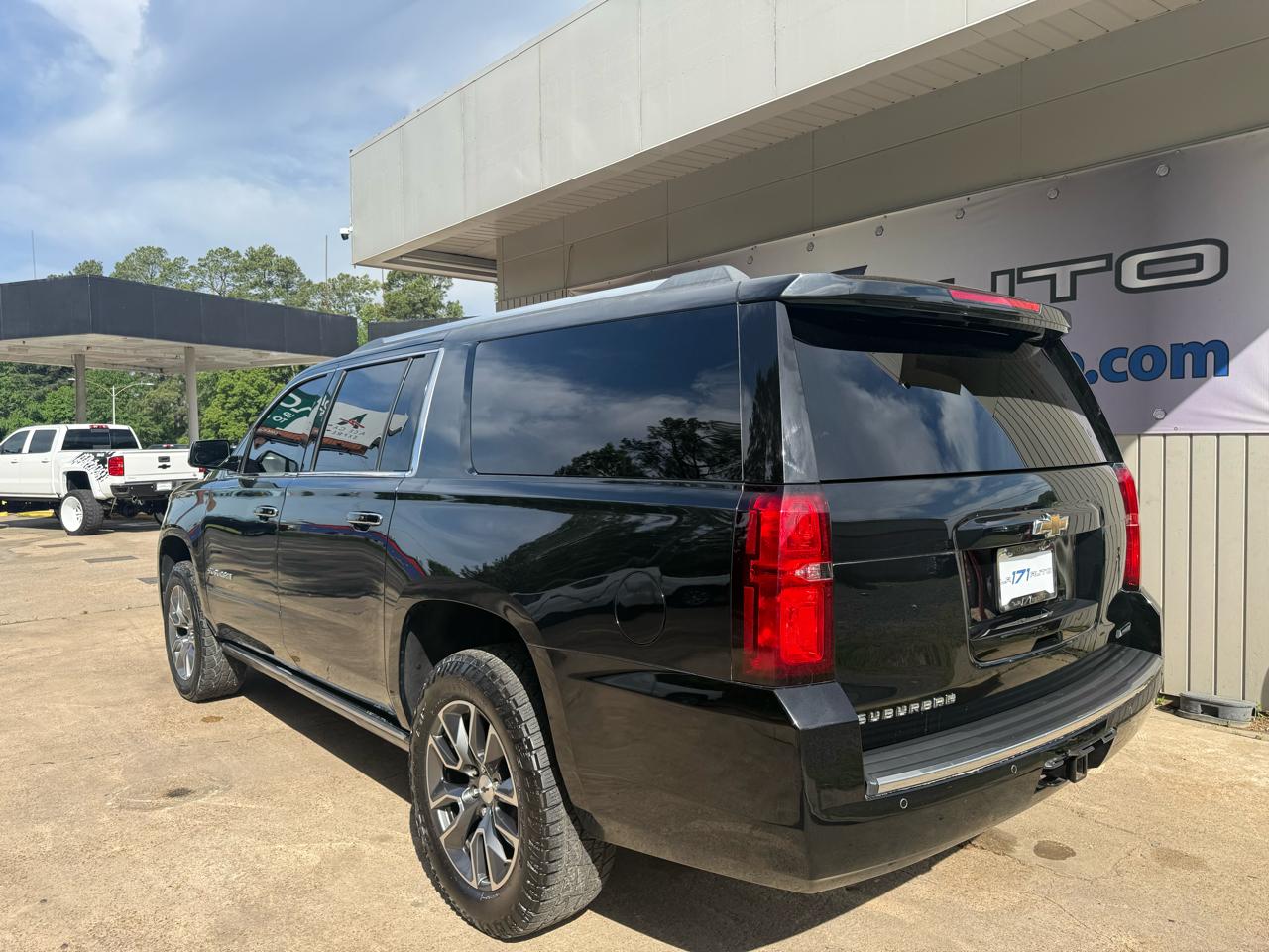 Chevrolet Suburban Premier 2WD 2017