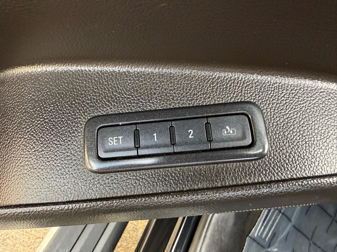 Chevrolet Suburban Premier 2WD 2017