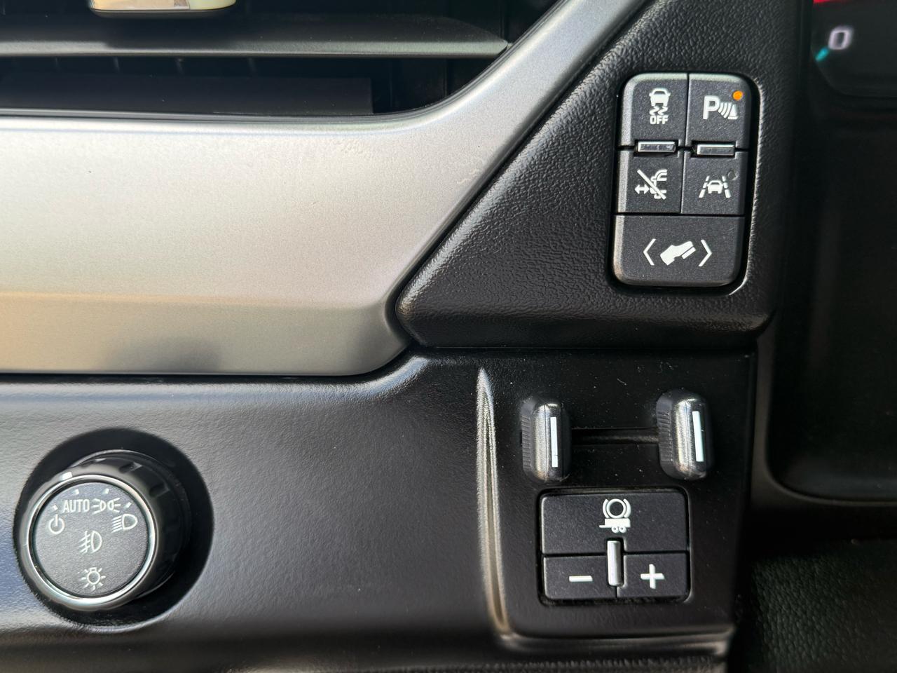 Chevrolet Suburban Premier 2WD 2017